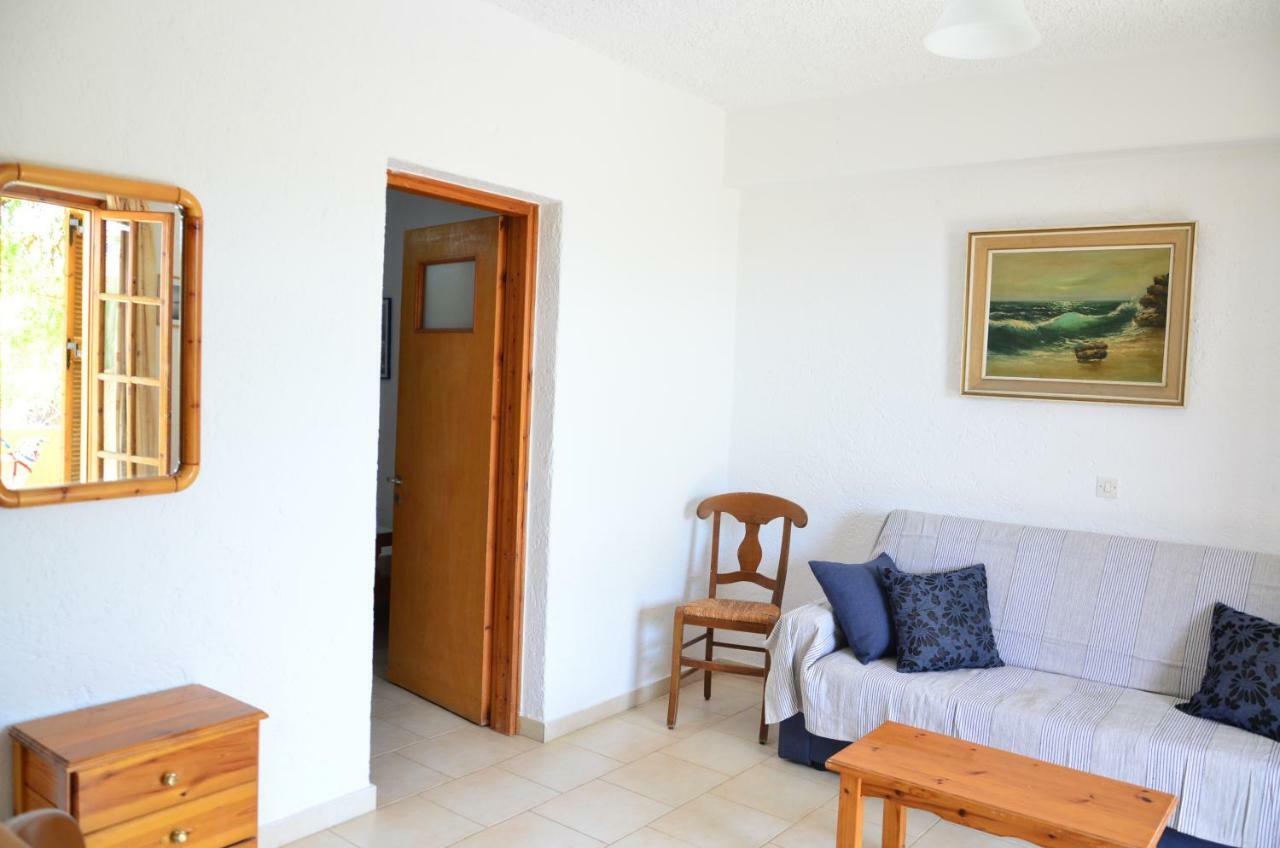 Vagia Beach Apartments, Aegina Island ภายนอก รูปภาพ